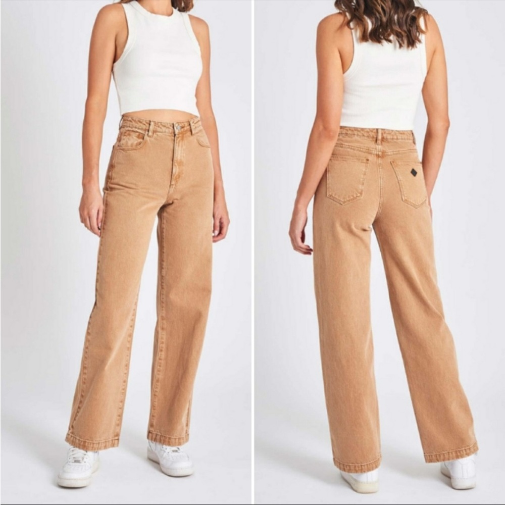NWT Abrand 94 high and wide